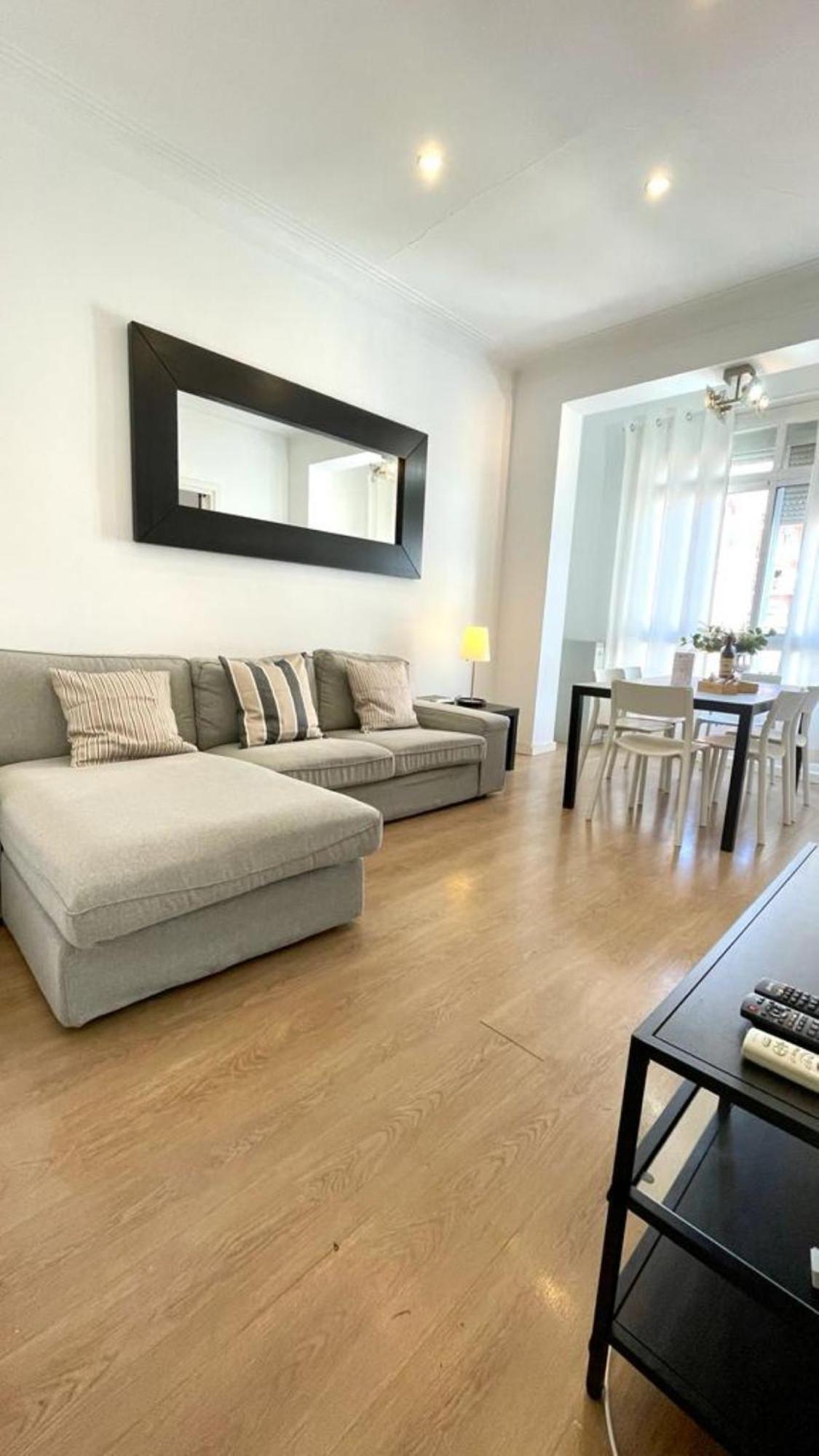Suites4Days Sagrada Familia Apartment Барселона Екстериор снимка